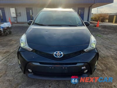Piąte zdjęcie samochodu w środku: 2015 TOYOTA PRIUS V FIVE VIN:JTDZN3EU1FJ034439 - miniatura