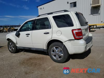 Drugie zdjęcie samochodu z przodu: 2010 FORD ESCAPE XLT VIN:1FMCU9DG3AKB42826 - miniatura
