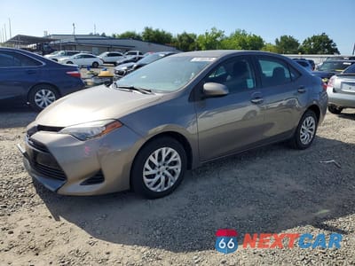 2017 TOYOTA COROLLA LE 5YFBURHE7HP570922 - główne zdjęcie licytacji z USA - miniatura