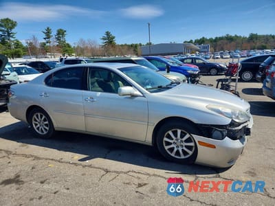 Czwarte zdjęcie samochodu z boku: 2002 LEXUS ES VIN:JTHBF30GX20015211 - miniatura