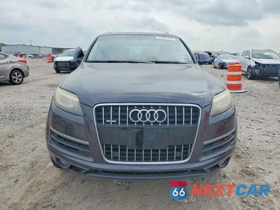 Piąte zdjęcie samochodu w środku: 2015 AUDI Q7 PREMIUM PLUS VIN:WA1LGAFE7FD006973 - miniatura