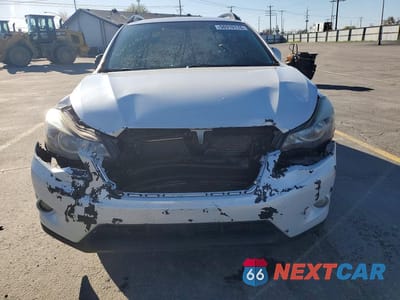 Piąte zdjęcie samochodu w środku: 2014 SUBARU XV CROSSTREK 2.0 PREMIUM VIN:JF2GPACCXE8217328 - miniatura
