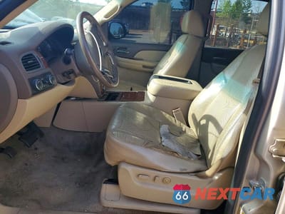 Zdjęcie 7 z 12 samochodu: 2009 CHEVROLET TAHOE K1500 LTZ VIN:1GNFK33089J125036 - miniatura