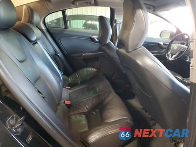 Zdjęcie 10 z 12 samochodu: 2013 VOLVO S60 T5 VIN:YV1612FS3D1212753 - miniatura