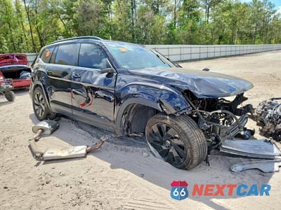 Czwarte zdjęcie samochodu z boku: 2025 VOLKSWAGEN ATLAS SE VIN:1V2JR2CA1SC518340 - miniatura