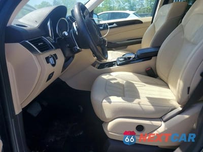 Zdjęcie 7 z 12 samochodu: 2017 MERCEDES-BENZ GLS 450 4MATIC VIN:4JGDF6EE5HA819885 - miniatura