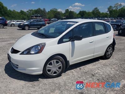 2011 HONDA FIT JHMGE8H3XBS007993 - główne zdjęcie licytacji z USA - miniatura