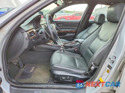 Zdjęcie 7 z 12 samochodu: 2006 BMW 325 I VIN:WBAVB13556PT24328 - miniatura