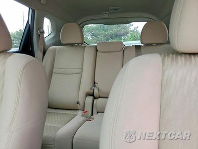 Zdjęcie 10 z 13 samochodu: 2017 NISSAN ROGUE SV VIN:KNMAT2MT8HP537827 - miniatura