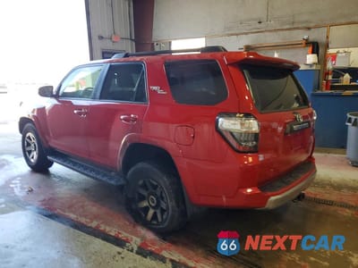 Drugie zdjęcie samochodu z przodu: 2019 TOYOTA 4RUNNER TRD OFF-ROAD PREMIUM VIN:JTEBU5JR4K5660275 - miniatura