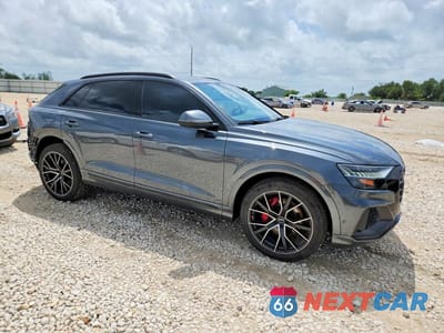 Czwarte zdjęcie samochodu z boku: 2021 AUDI Q8 PREMIUM PLUS S-LINE VIN:WA1EVAF13MD033094 - miniatura