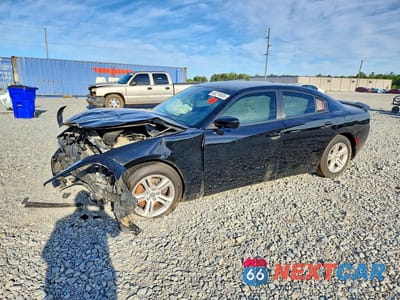 2019 DODGE CHARGER SXT 2C3CDXBG4KH758625 - główne zdjęcie licytacji z USA - miniatura
