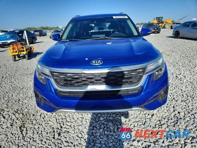 Piąte zdjęcie samochodu w środku: 2021 KIA SELTOS S VIN:KNDEU2AA8M7222439 - miniatura