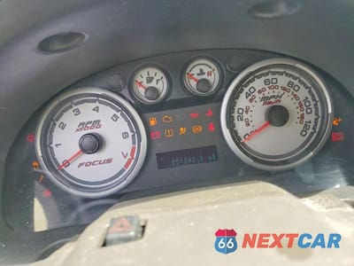 Zdjęcie 9 z 11 samochodu: 2011 FORD FOCUS SE VIN:1FAHP3FN7BW115669 - miniatura