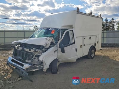 2019 FORD E350 UTILITY / SERVICE TRUCK 1FDWE3F63KDC27425 - główne zdjęcie licytacji z USA - miniatura
