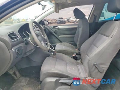 Zdjęcie 7 z 11 samochodu: 2011 VOLKSWAGEN GOLF VIN:WVWBB7AJ5BW218745 - miniatura