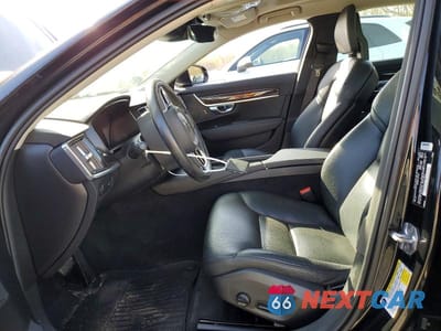 Zdjęcie 7 z 12 samochodu: 2018 VOLVO S90 T5 MOMENTUM VIN:LVY982MK2JP022672 - miniatura