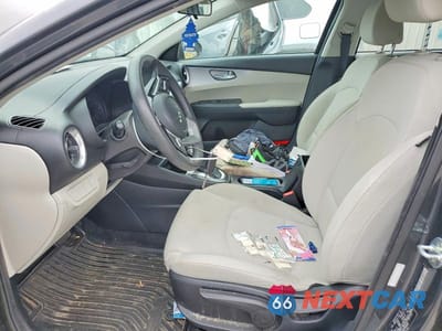 Zdjęcie 7 z 13 samochodu: 2022 KIA FORTE LXS VIN:3KPF24AD8NE464889 - miniatura