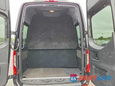 Zdjęcie 10 z 13 samochodu: 2019 MERCEDES-BENZ SPRINTER 2500 VIN:WDZPF1ED5KT015691 - miniatura