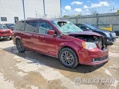 Czwarte zdjęcie samochodu z boku: 2017 DODGE GRAND CARAVAN SXT VIN:2C4RDGCG4HR754081 - miniatura