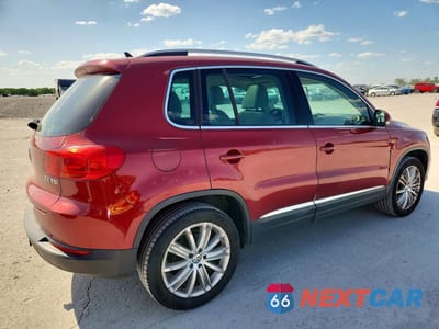 Trzecie zdjęcie samochodu z tyłu: 2013 VOLKSWAGEN TIGUAN S VIN:WVGAV3AX1DW067496 - miniatura