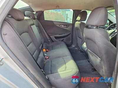Zdjęcie 10 z 12 samochodu: 2017 CHEVROLET MALIBU LS VIN:1G1ZB5ST7HF278966 - miniatura