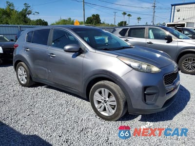Czwarte zdjęcie samochodu z boku: 2017 KIA SPORTAGE LX VIN:KNDPM3AC1H7177270 - miniatura