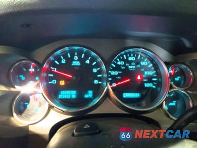 Zdjęcie 9 z 11 samochodu: 2010 CHEVROLET SILVERADO C1500 LT VIN:3GCRCSEA9AG185514 - miniatura