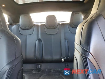 Zdjęcie 10 z 12 samochodu: 2016 TESLA MODEL S VIN:5YJSA1E21GF153956 - miniatura