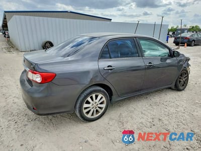Trzecie zdjęcie samochodu z tyłu: 2013 TOYOTA COROLLA VIN:5YFBU4EE4DP221783 - miniatura