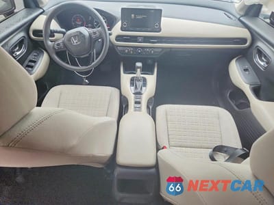 Zdjęcie 8 z 13 samochodu: 2025 HONDA HR-V LX VIN:3CZRZ1H35SM746391 - miniatura