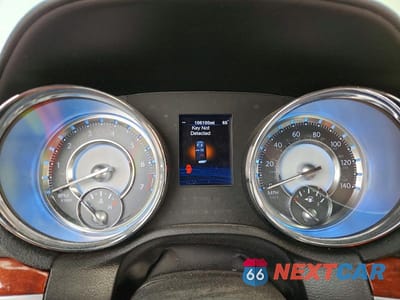 Zdjęcie 9 z 13 samochodu: 2012 CHRYSLER 300 VIN:2C3CCAAG7CH227275 - miniatura