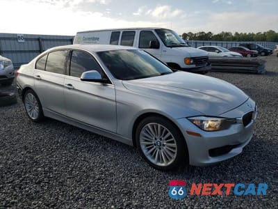 Czwarte zdjęcie samochodu z boku: 2013 BMW 328 I VIN:WBA3A5C50DF357659 - miniatura