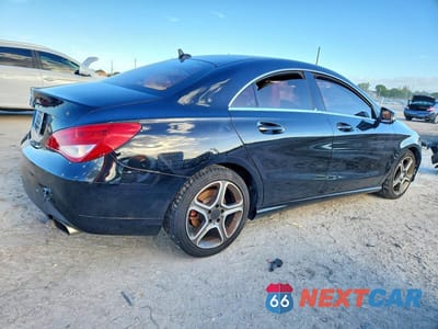 Trzecie zdjęcie samochodu z tyłu: 2014 MERCEDES-BENZ CLA 250 VIN:WDDSJ4EBXEN104213 - miniatura