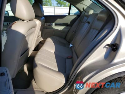 Zdjęcie 10 z 12 samochodu: 2004 LINCOLN LS VIN:1LNHM86S44Y650175 - miniatura