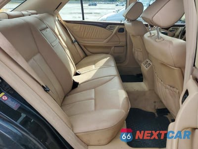 Zdjęcie 10 z 12 samochodu: 2001 MERCEDES-BENZ E 320 VIN:WDBJF65J81B386260 - miniatura