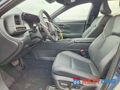 Zdjęcie 7 z 12 samochodu: 2025 TOYOTA CROWN SIGNIA XLE VIN:JTDACAAJ1S3013947 - miniatura