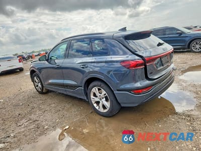 Drugie zdjęcie samochodu z przodu: 2025 AUDI Q6 E-TRON PREMIUM VIN:WA112BGF2SA026630 - miniatura