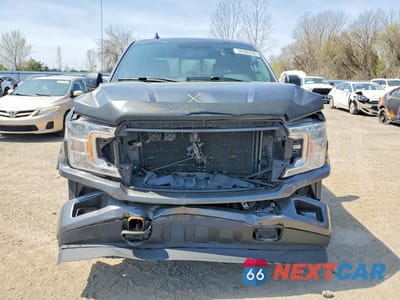 Piąte zdjęcie samochodu w środku: 2018 FORD F150 SUPERCREW VIN:1FTEW1EP1JFD76253 - miniatura