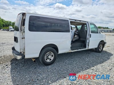 Trzecie zdjęcie samochodu z tyłu: 2018 CHEVROLET EXPRESS G3500 LT VIN:1GAZGPFG6J1260553 - miniatura