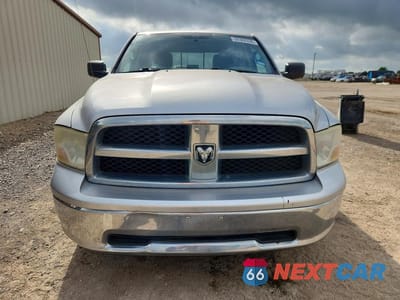 Piąte zdjęcie samochodu w środku: 2011 DODGE RAM 1500 VIN:1D7RB1CP2BS547980 - miniatura