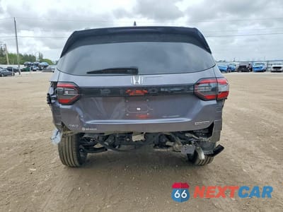 Zdjęcie 6 z 14 samochodu: 2025 HONDA PILOT TOURING VIN:5FNYG1H78SB048050 - miniatura