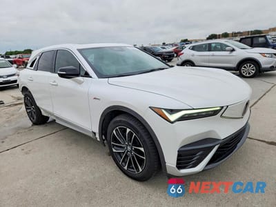 Czwarte zdjęcie samochodu z boku: 2024 ACURA ZDX A-SPEC VIN:4W5KHMRK2RZ517938 - miniatura