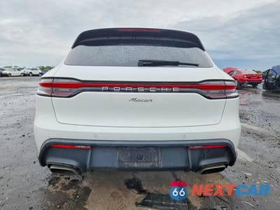 Zdjęcie 6 z 13 samochodu: 2022 PORSCHE MACAN VIN:WP1AA2A54NLB02641 - miniatura