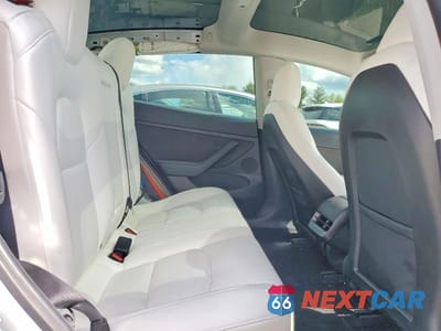 Zdjęcie 10 z 12 samochodu: 2021 TESLA MODEL 3 VIN:5YJ3E1EB4MF047408 - miniatura