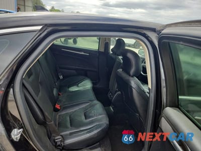Zdjęcie 10 z 12 samochodu: 2019 FORD FUSION TITANIUM VIN:3FA6P0RUXKR277453 - miniatura