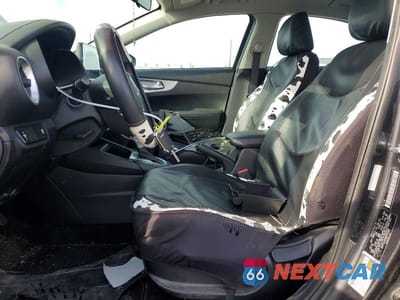 Zdjęcie 7 z 12 samochodu: 2022 KIA FORTE LXS VIN:3KPF24AD5NE497039 - miniatura