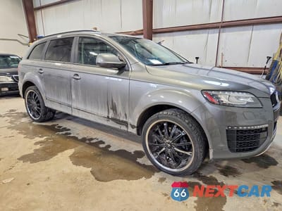 Czwarte zdjęcie samochodu z boku: 2015 AUDI Q7 PREMIUM PLUS VIN:WA1LGCFE6FD002554 - miniatura