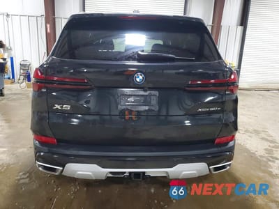 Zdjęcie 6 z 13 samochodu: 2026 BMW X5 XDRIVE50E VIN:5UX43EU08T9276201 - miniatura
