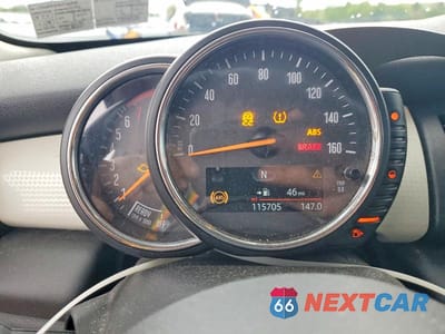 Zdjęcie 9 z 12 samochodu: 2014 MINI COOPER S VIN:WMWXM7C54ET969595 - miniatura